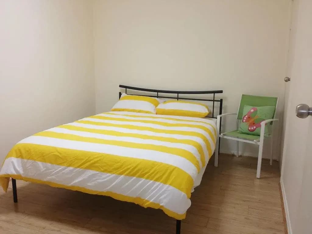 Westside Serviced Apartments - photo 2