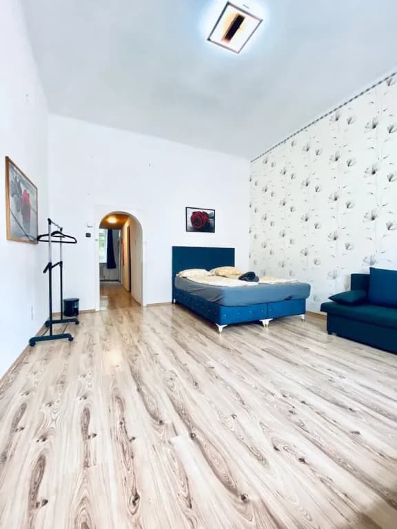Affordable 3BR Apartment Top Location - photo 10