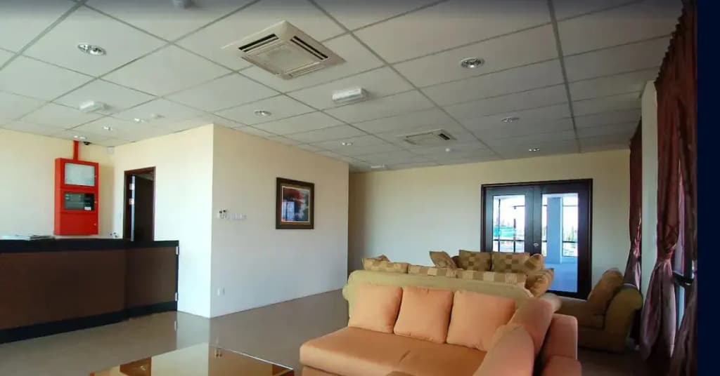 Aristo Hotel - photo 11