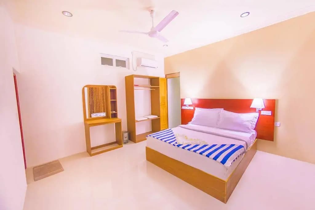 Mala Boutique Dhangethi - main photo