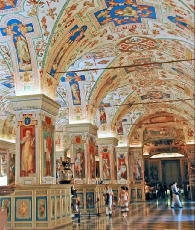 My Bed Vatican Museum - photo 19