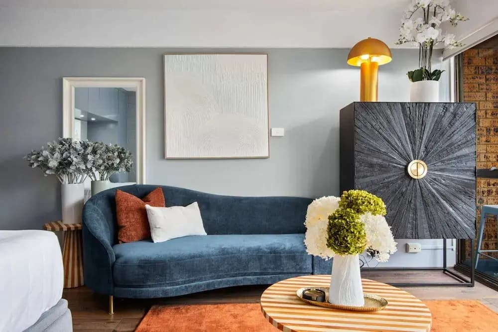 Chic Studio With Pool Overlooking the City - photo 4