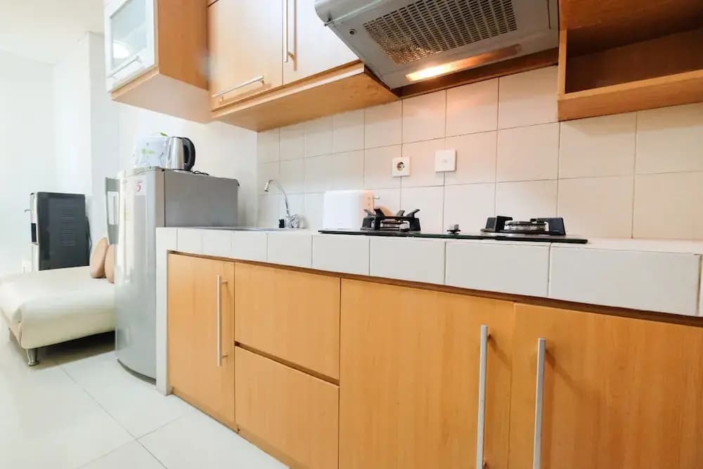 Compact Minimalist 1BR Apartment at Thamrin Residence - photo 14
