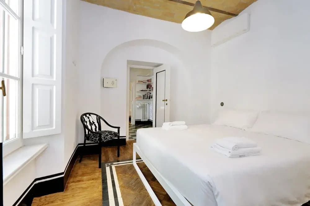 Art Deco Terrace Apartment - photo 2