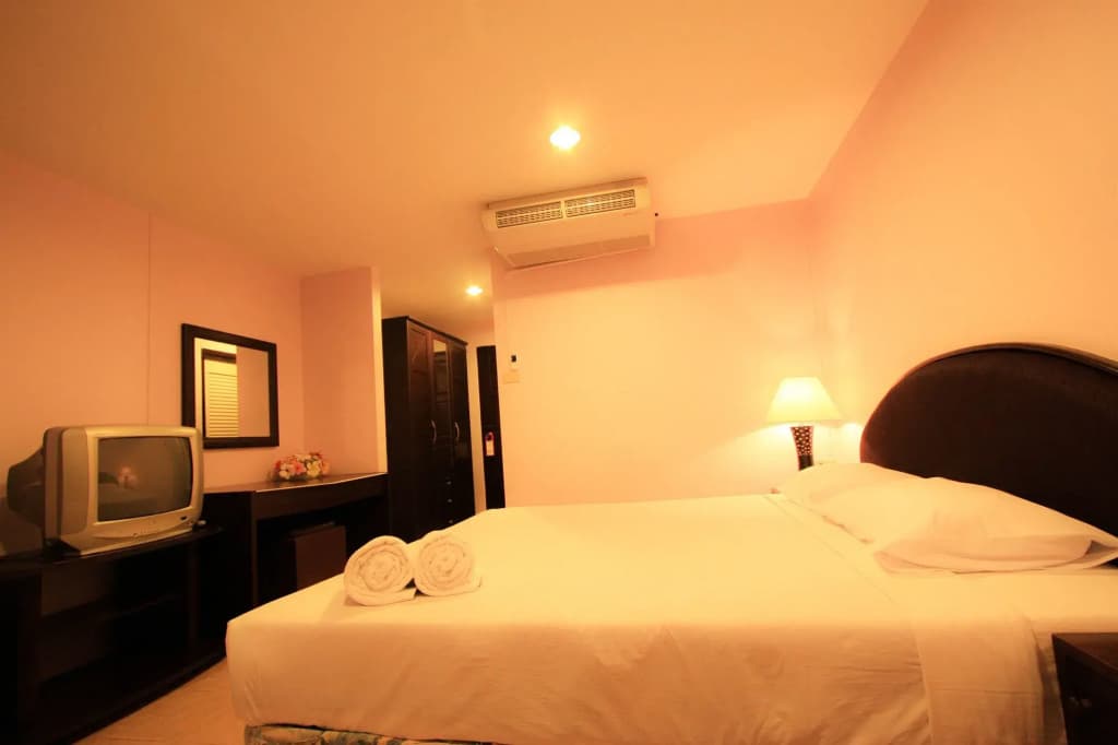 Chaba Chalet Hotel - photo 7
