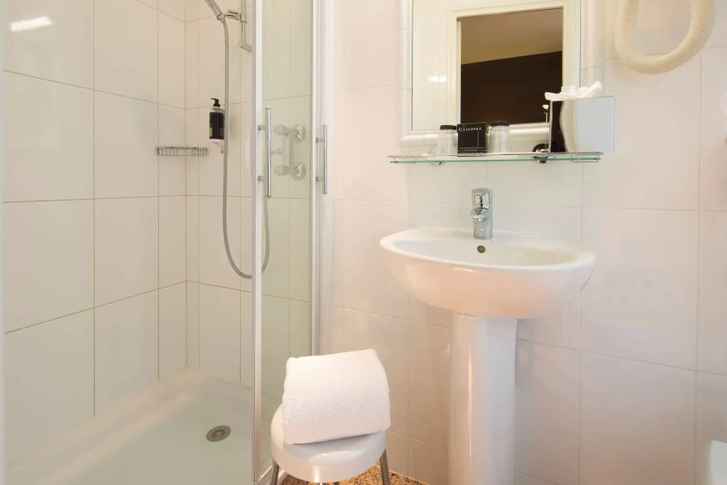 Hotel Albert 1er Paris Lafayette - photo 9