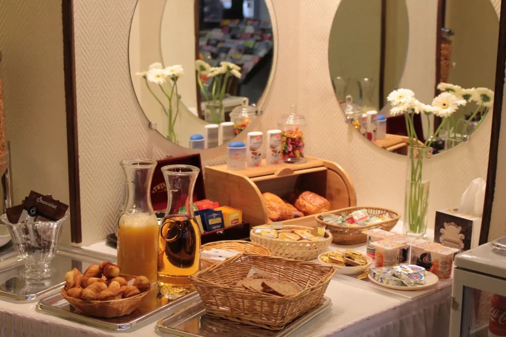 Amadeus Hotel - photo 12