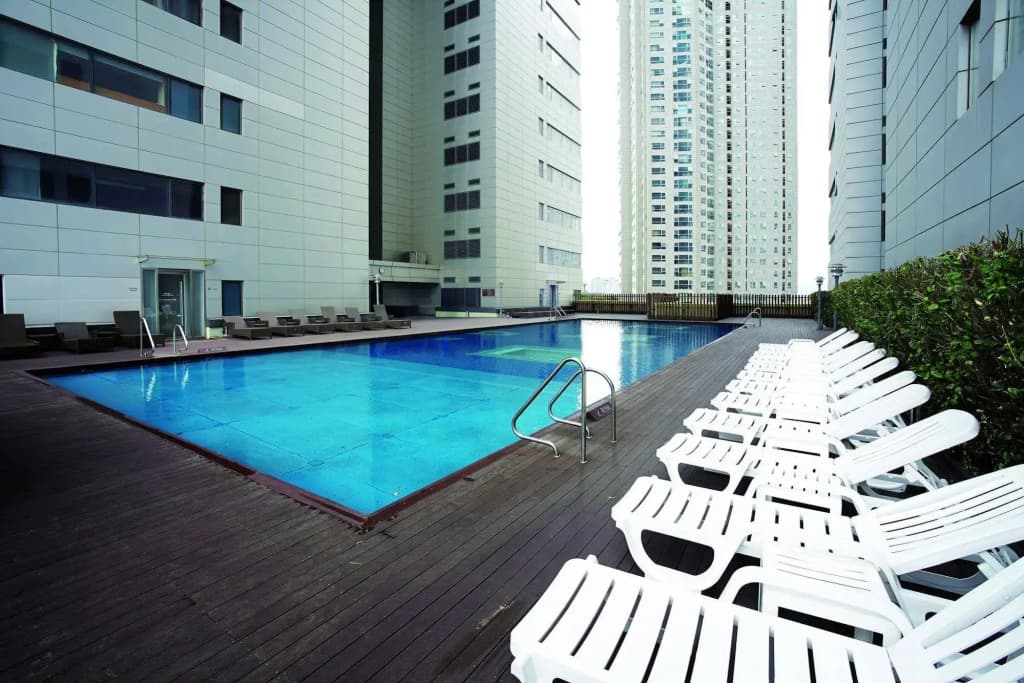 The Classic 500 Pentaz Executive Residence - photo 17