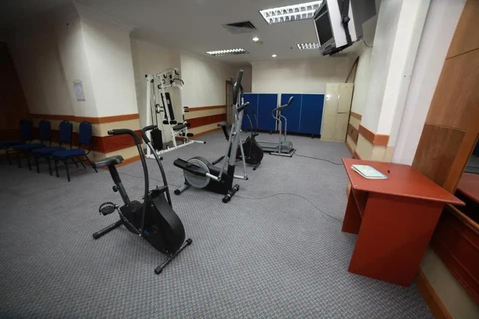 New Pacific Hotel - photo 11
