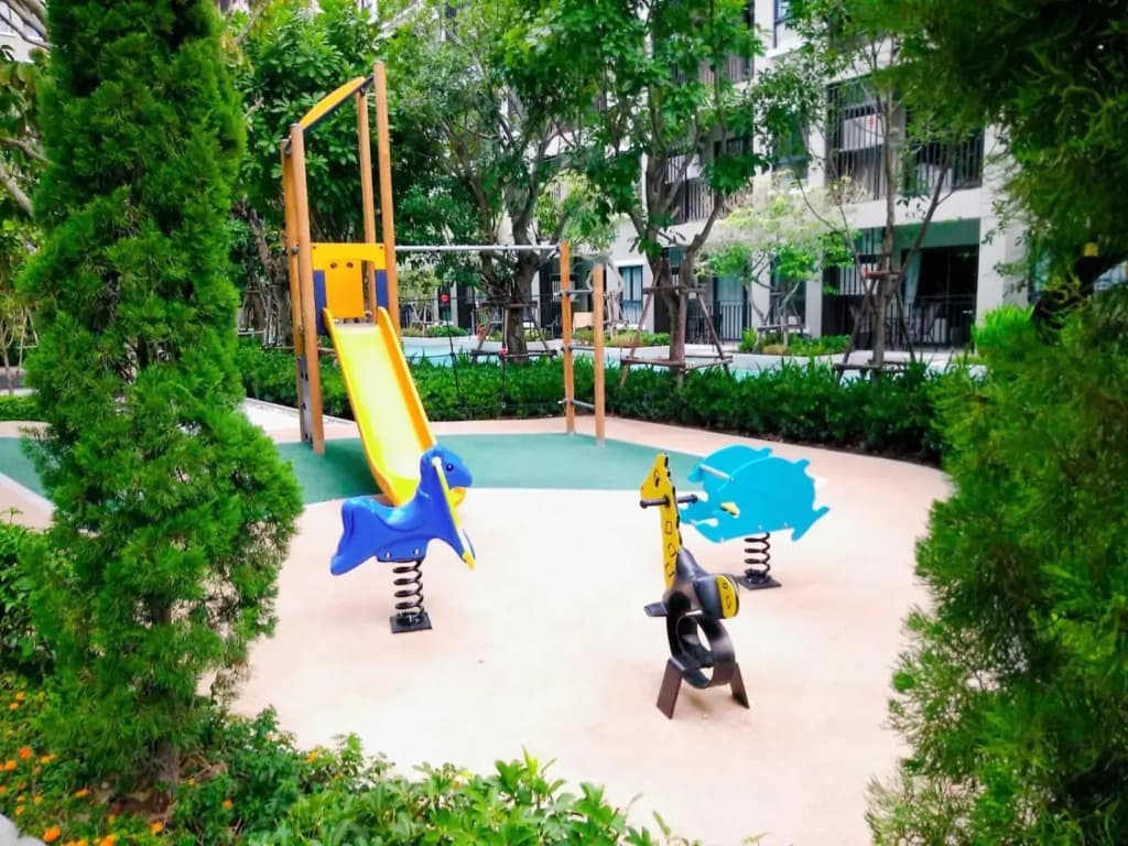 New. Beautiful One Bedroom Pool Access Condo. Only 200 metres to the beach. - photo 16