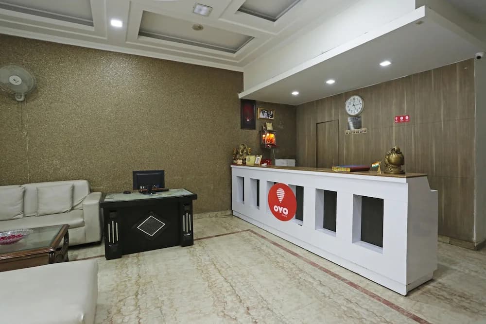Oyo 5795 Ashoka International - photo 2