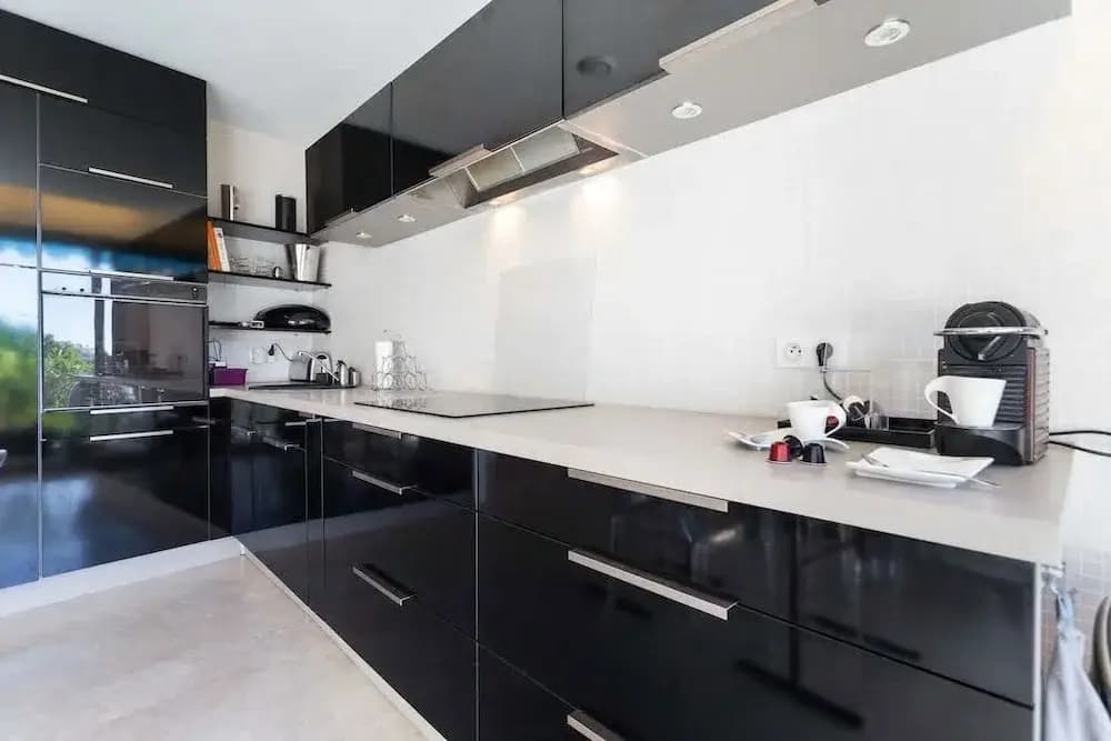 Nice Booking - Lanterne Terrasse Vue mer Parking - photo 11