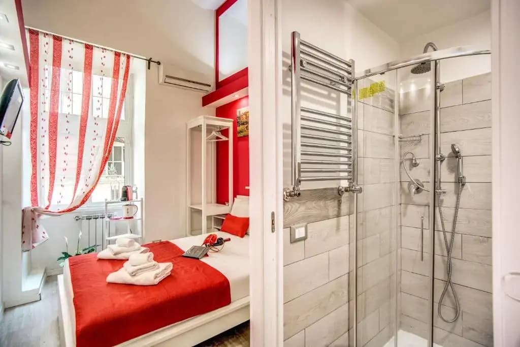 Royal Vatican Suites - photo 18
