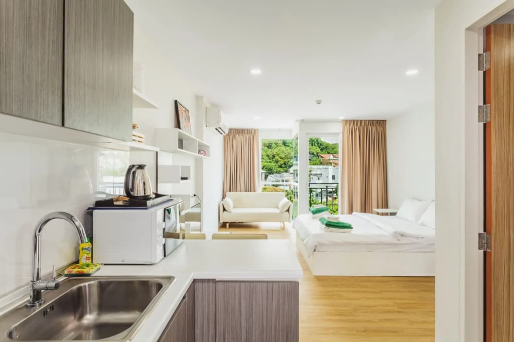 Condo in Kata in Ozone - Unit A606 - photo 4