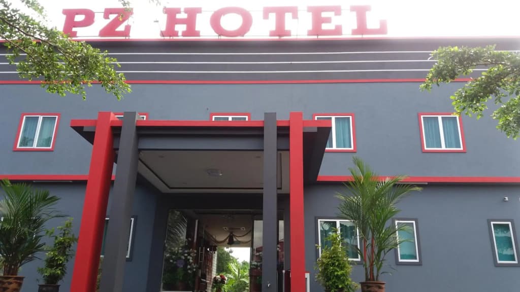 Pz Hotel - photo 8