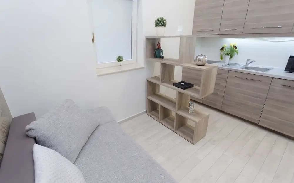 Tinola Apartment - photo 2