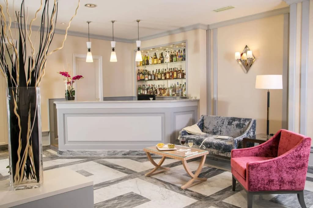 Hotel della Conciliazione - photo 12