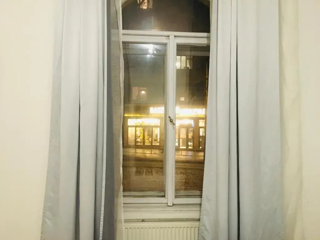 aparthotel in square Praha 2 - photo 6