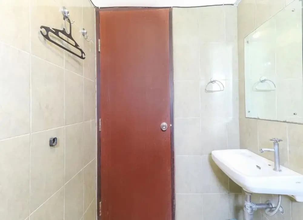 Premisol Homestay - photo 9