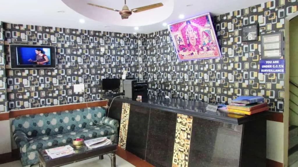 Hotel Surya Plaza - photo 9