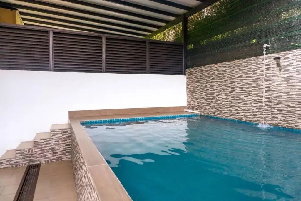 2 Storey Semi-D Homestay Nilai and KLIA, F1 Sepang with Pool - photo 9