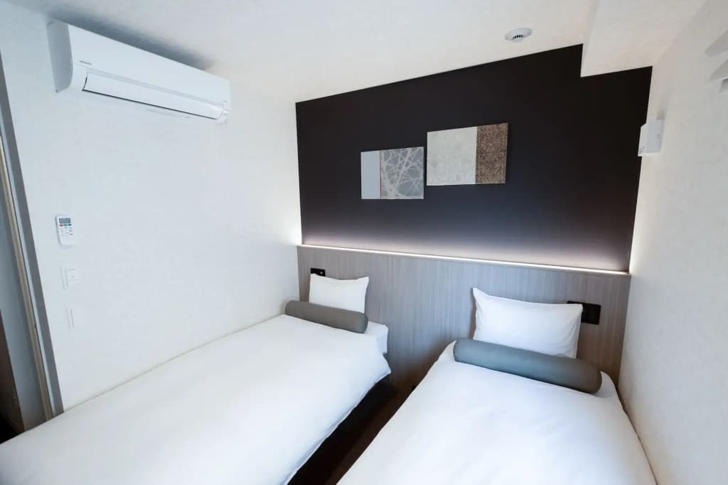 Doutonbori Crystal Hotel IV - photo 6