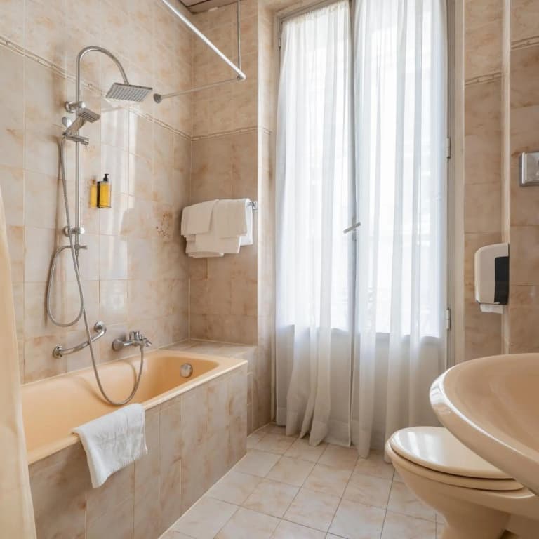 Hotel Busby - photo 48