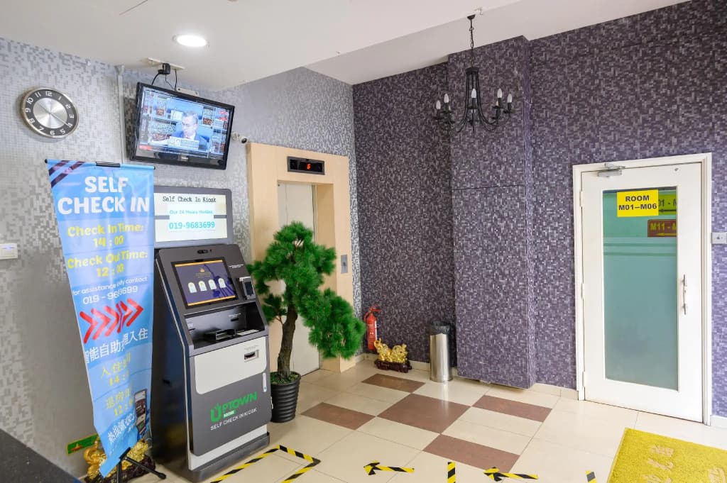 New City Hotel - photo 10