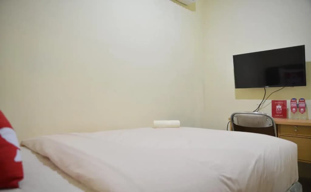 ZEN Rooms Near ITC Roxy Mas - photo 17