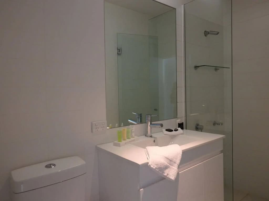 Hiigh Apartments - photo 8