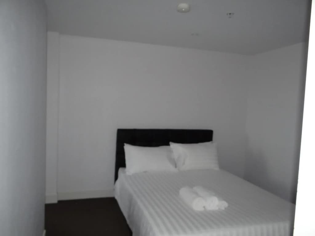 Amazing Accommodations South Yarra - photo 3