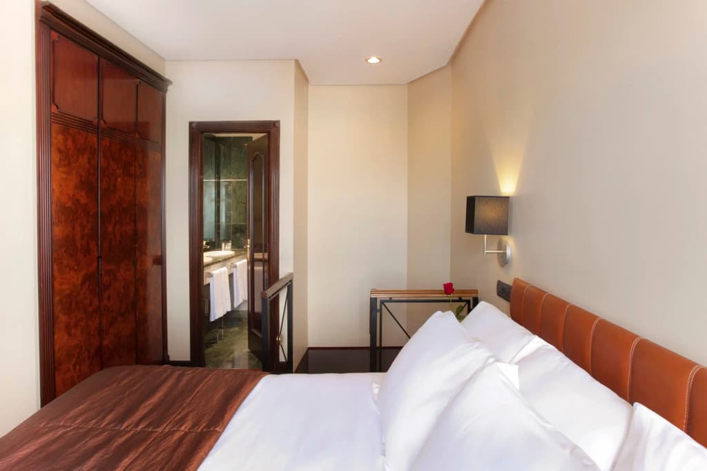 The Hotel Villa Real - photo 5
