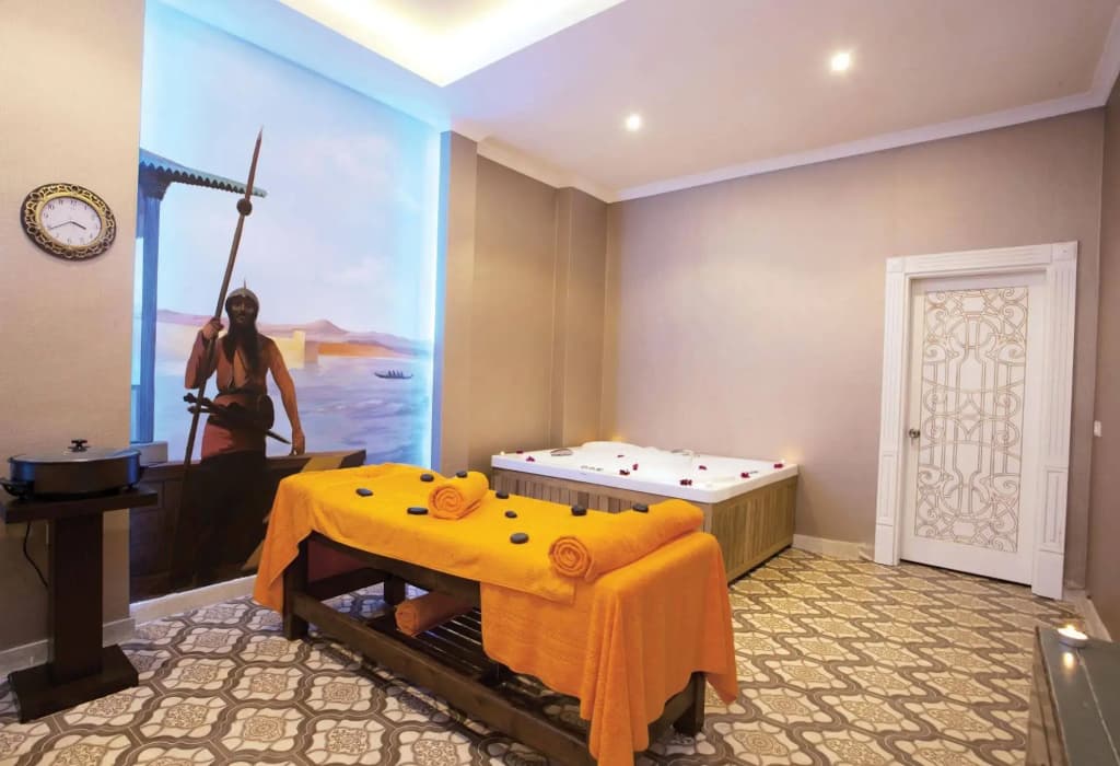 Quattro Beach Spa & Resort Hotel - photo 3