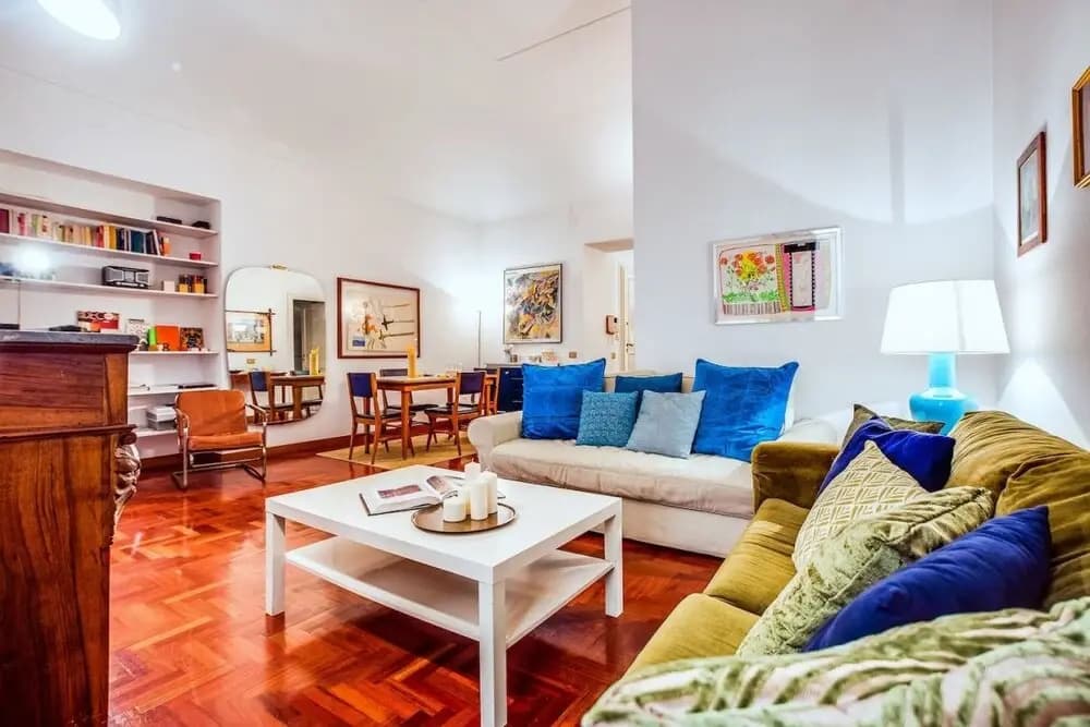 Well Decorated Flat With Amazing Central Location! - photo 5