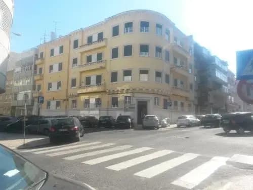Lisbon99 - photo 1