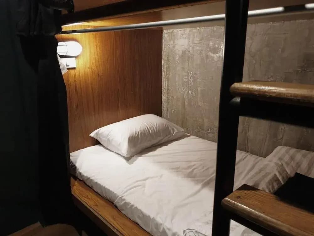 OYO Mystery Hostel - photo 2