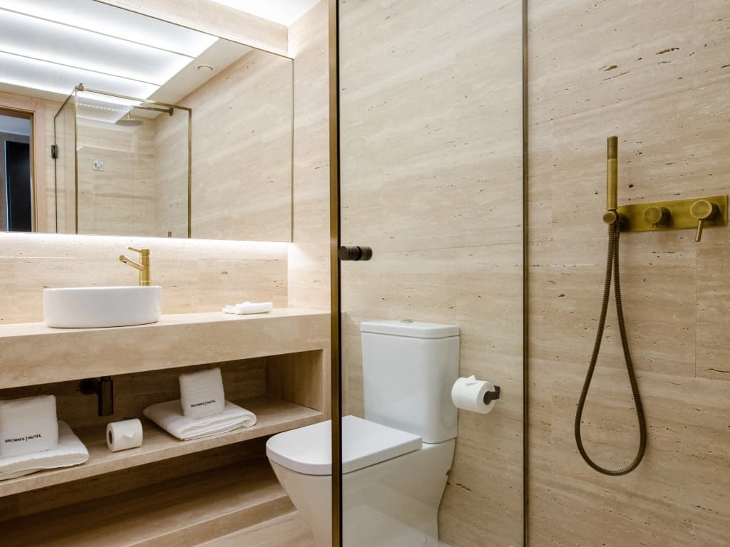 Browns Avenue Hotel - photo 10
