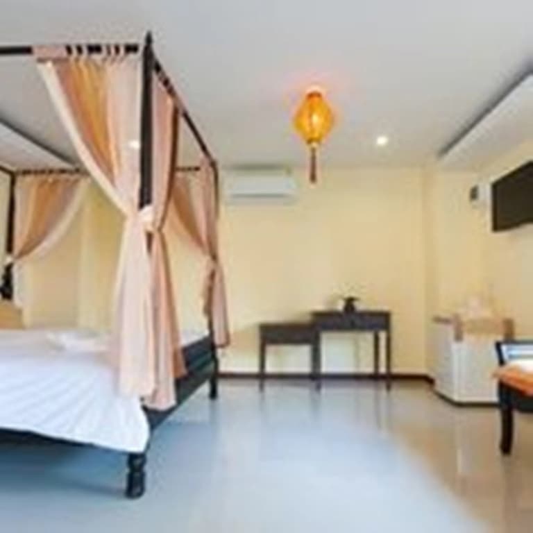 Banana Beach Resort - photo 2