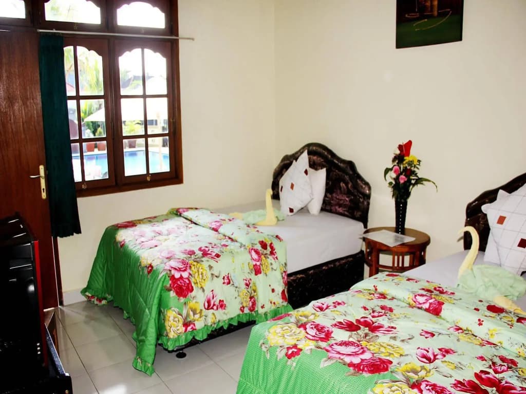 Warung Coco Hostel - photo 3
