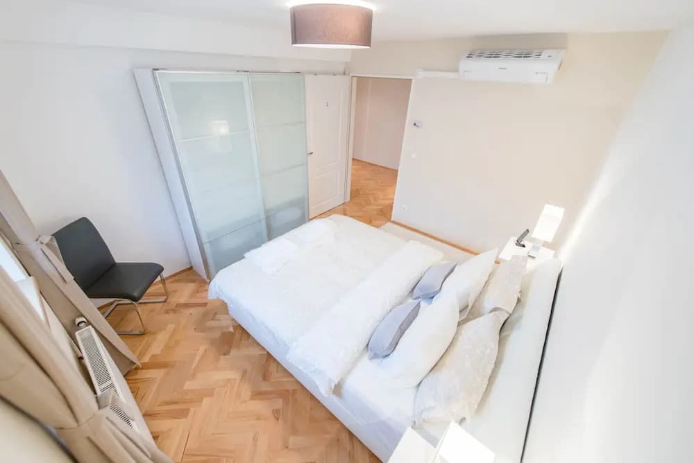 Venus Apartments - Renate - photo 1