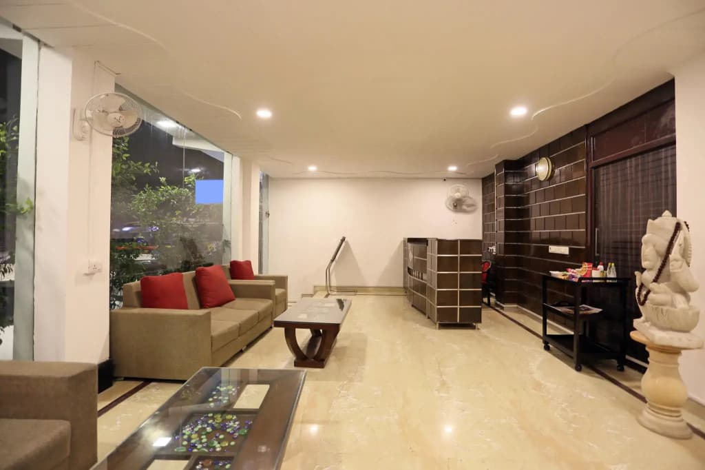 Hotel Ravin - photo 1