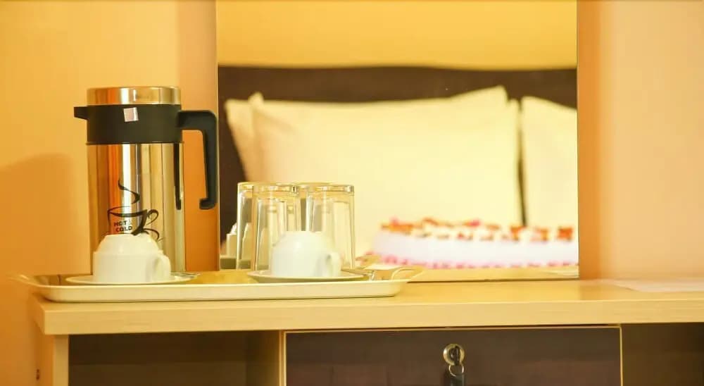 Magoodhoo Inn - photo 8