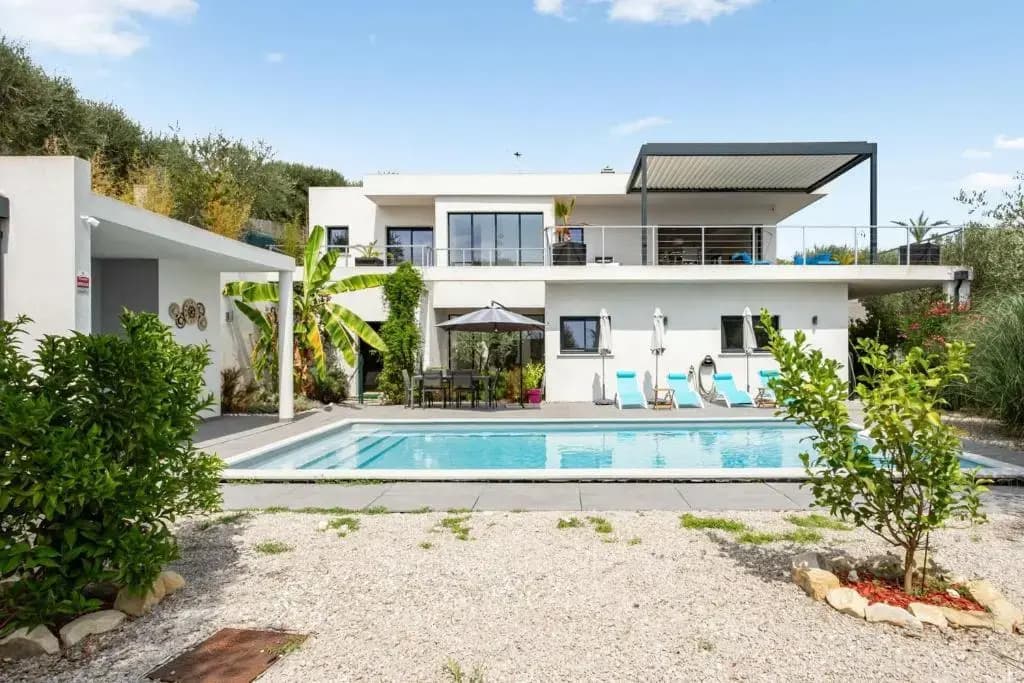 Splendid villa with pool and seaview 20 min away from Nice center - Welkeys - photo 12