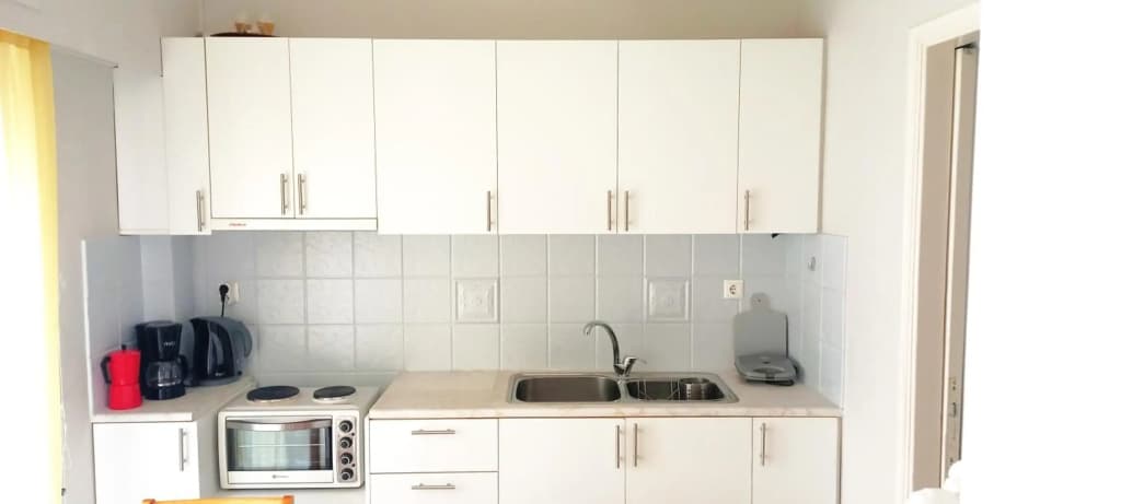 Central, Bright and Comfortable Apartment with balcony - photo 14