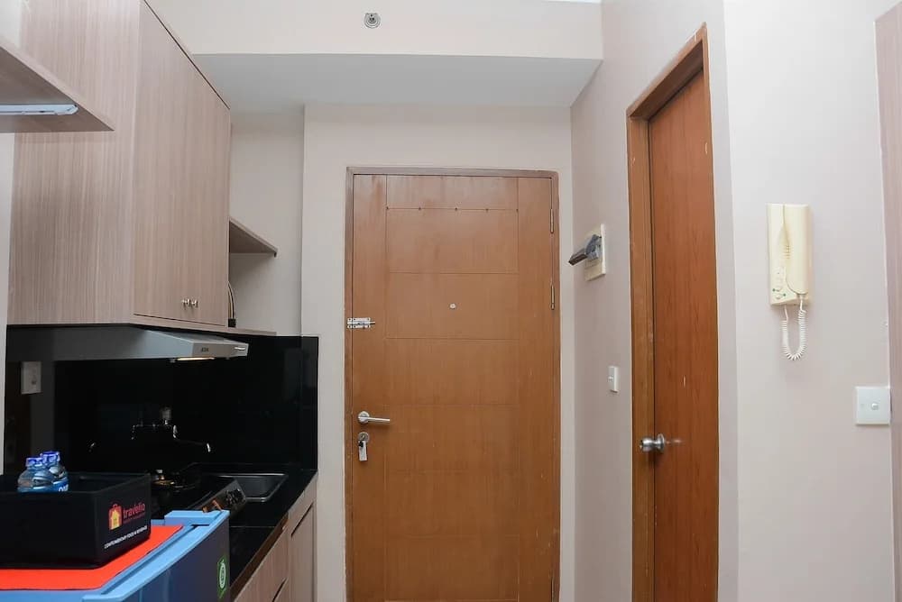 New Furnished @ Studio Maple Park Apartment - photo 11