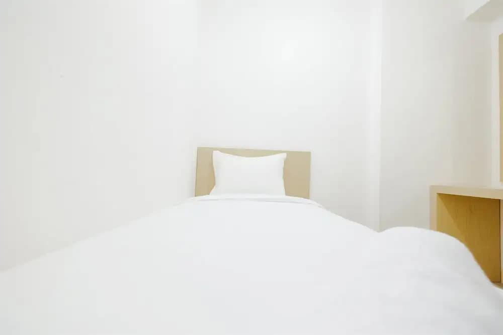 Simply & Clean Bassura City Apartment - photo 5