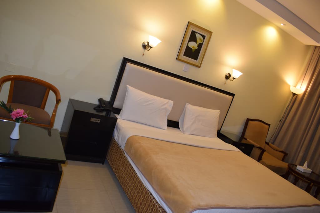 Palm Beach Hotel - photo 5