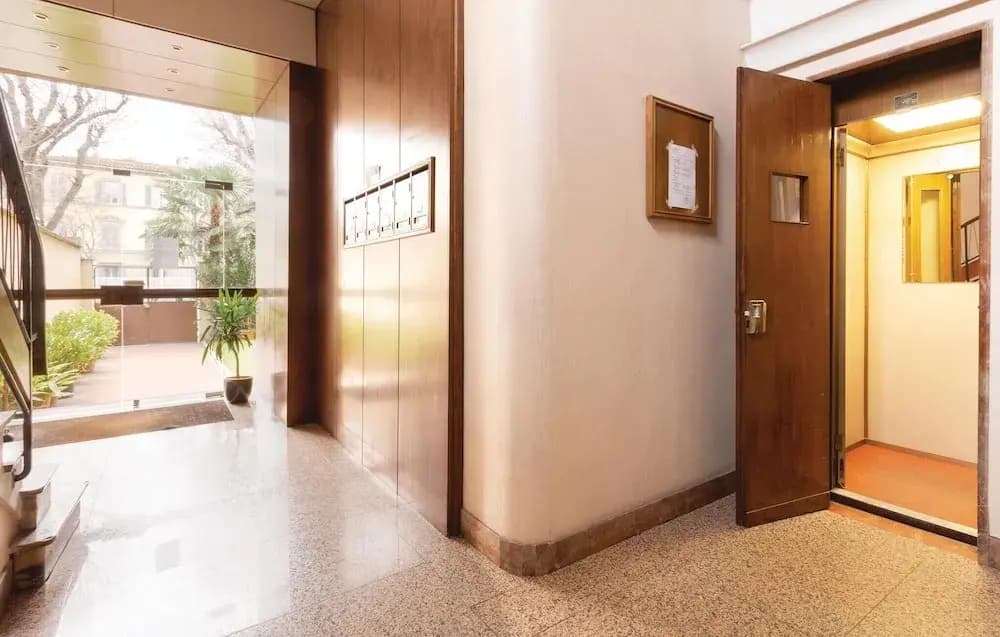 Lucy's Apartment - photo 13