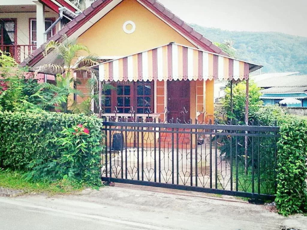 Aree Guesthouse4 - photo 15