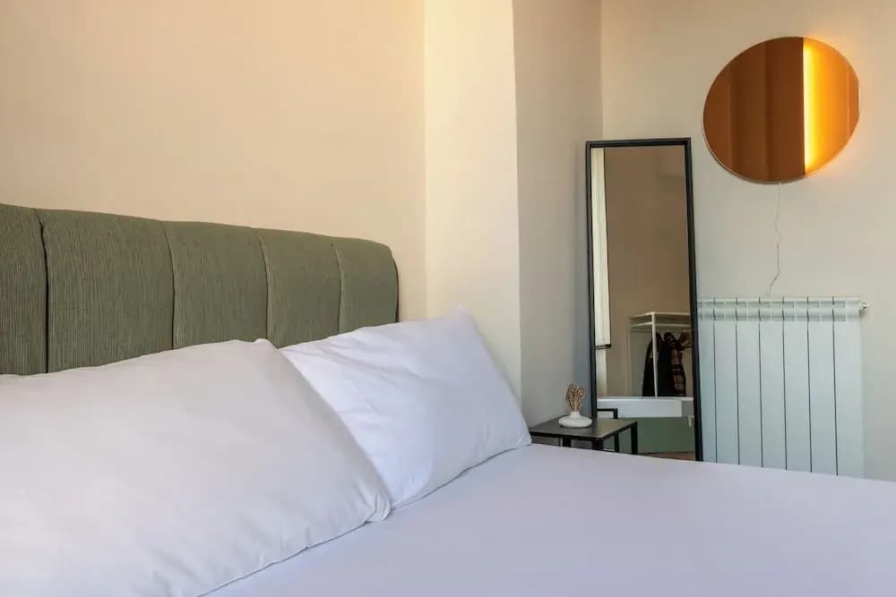 Joe Litty Guesthouse - photo 7